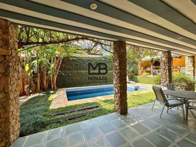 Casa, 4 quartos, 489 m² - Foto 1