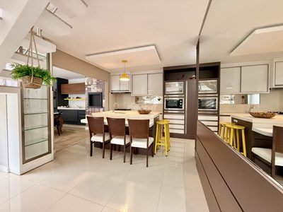 Casa, 3 quartos, 180 m² - Foto 3