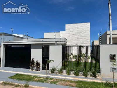Casa, 3 quartos, 145 m² - Foto 2
