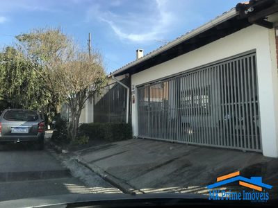 Casa, 3 quartos, 369 m² - Foto 1