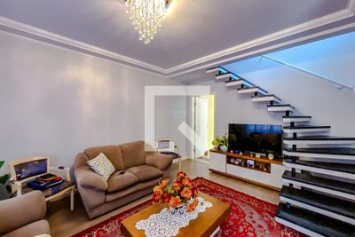 Casa, 5 quartos, 250 m² - Foto 1