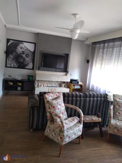 Casa, 3 quartos, 254 m² - Foto 1