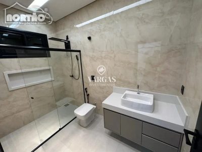 Casa, 1 quarto, 214 m² - Foto 3