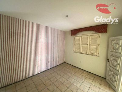 Casa, 3 quartos, 260 m² - Foto 5