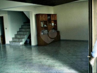 Sobrado, 4 quartos, 453 m² - Foto 1