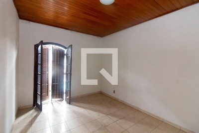 Casa, 3 quartos, 260 m² - Foto 2