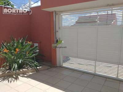 Casa, 5 quartos, 146 m² - Foto 2