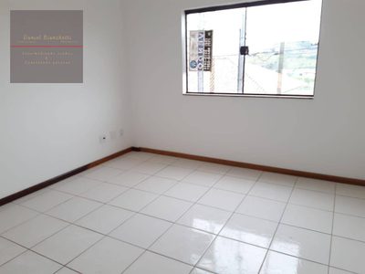 Apartamento, 3 quartos, 80 m² - Foto 2