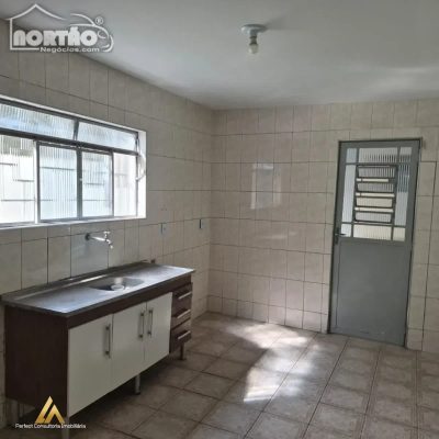 Casa, 4 quartos, 125 m² - Foto 1