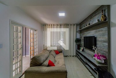 Casa, 3 quartos, 300 m² - Foto 2