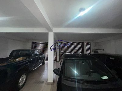 Casa, 3 quartos, 229 m² - Foto 4
