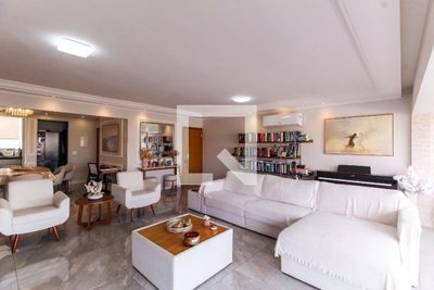 Apartamento, 3 quartos, 160 m² - Foto 1