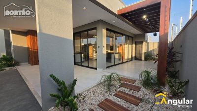 Casa, 2 quartos, 121 m² - Foto 1