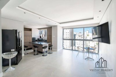 Apartamento, 3 quartos, 143 m² - Foto 1