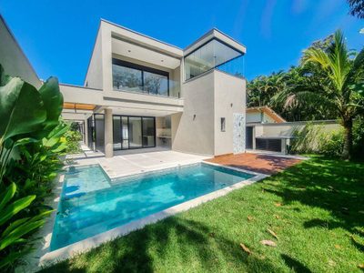 Casa, 4 quartos, 355 m² - Foto 1
