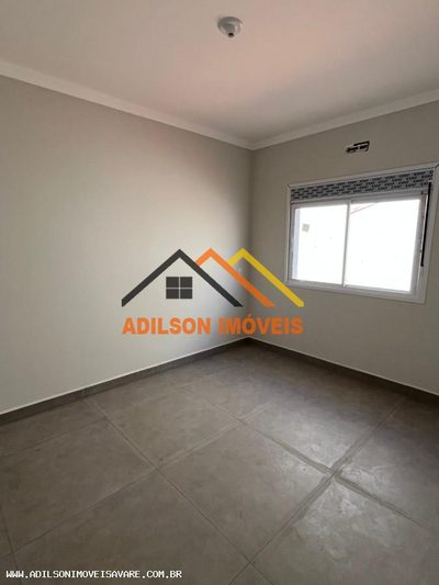 Casa, 3 quartos, 94 m² - Foto 2