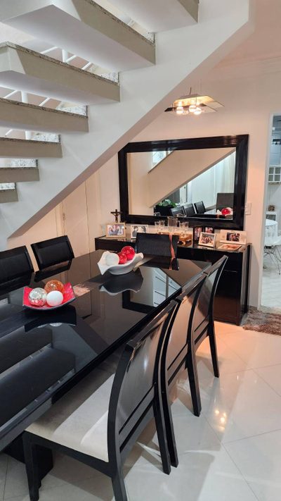 Casa, 3 quartos, 248 m² - Foto 1