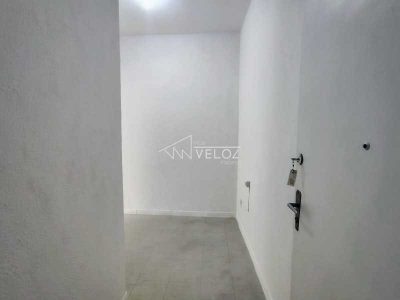 Apartamento, 1 quarto, 25 m² - Foto 2