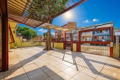 Casa, 3 quartos, 250 m² - Foto 4