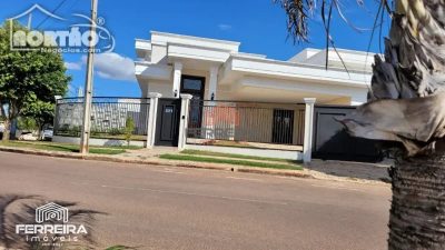 Casa, 3 quartos, 215 m² - Foto 1