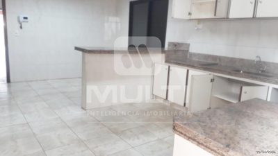 Casa, 3 quartos, 220 m² - Foto 5