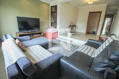 Casa, 3 quartos, 271 m² - Foto 5