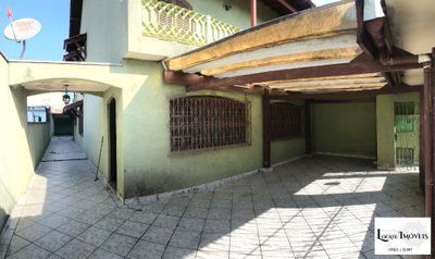 Sobrado, 4 quartos, 212 m² - Foto 1