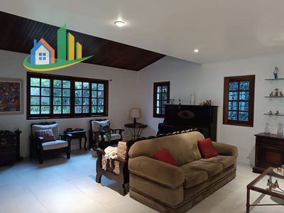 Casa, 4 quartos, 316 m² - Foto 1