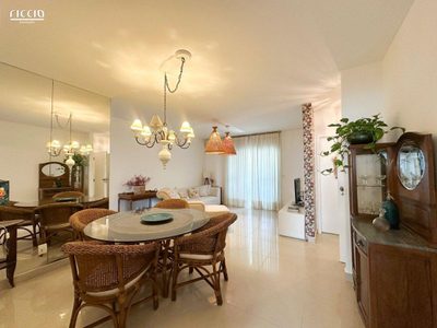 Apartamento, 3 quartos, 105 m² - Foto 2