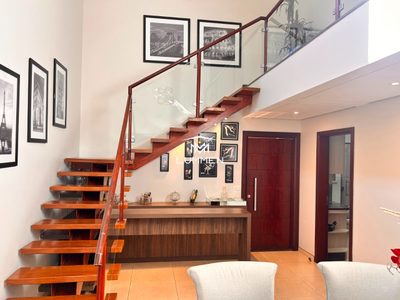 Casa, 5 quartos, 396 m² - Foto 1