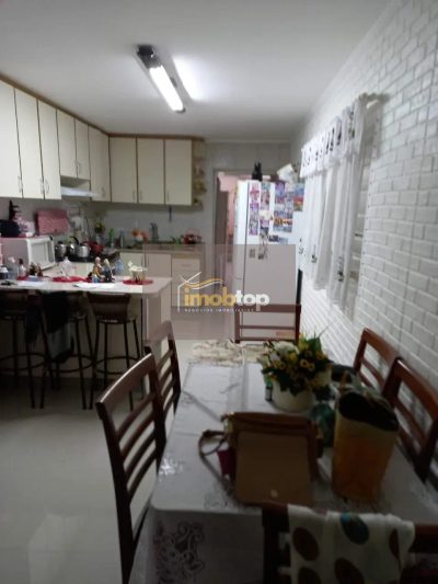 Sobrado, 2 quartos, 275 m² - Foto 2