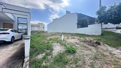 Loteamento e Condomínio, 196 m² - Foto 1