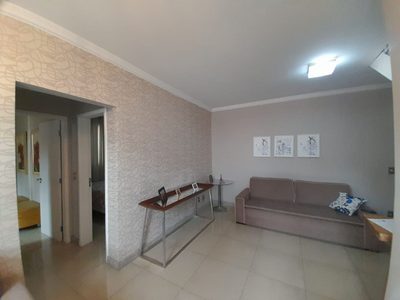 Apartamento, 3 quartos, 130 m² - Foto 1