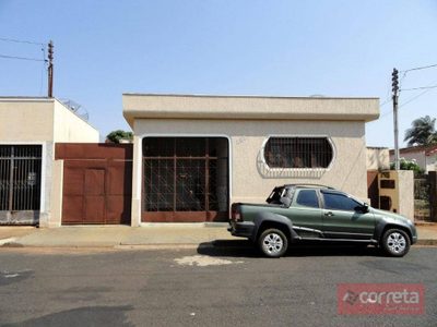 Casa, 3 quartos, 188 m² - Foto 1