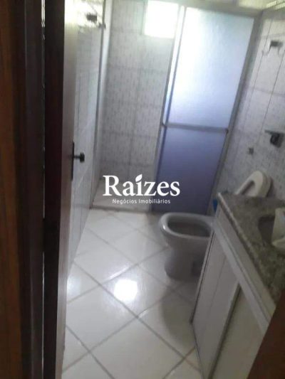 Casa, 4 quartos, 190 m² - Foto 1