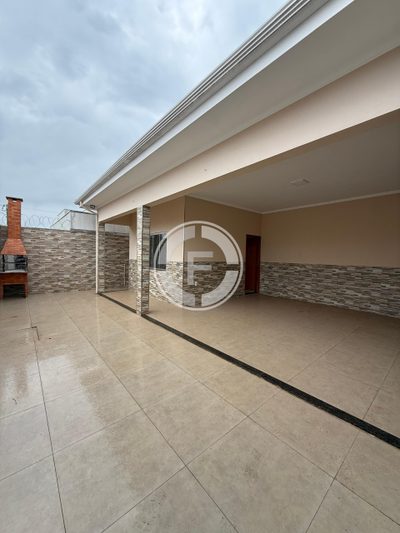 Casa, 2 quartos, 250 m² - Foto 1