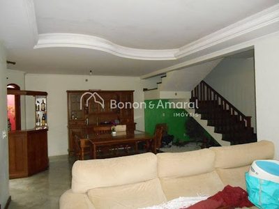 Casa, 5 quartos, 230 m² - Foto 2