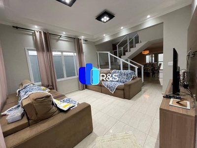 Casa, 3 quartos, 232 m² - Foto 4