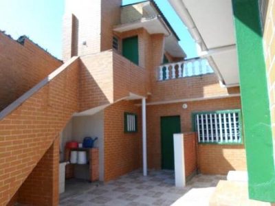 Casa, 5 quartos, 320 m² - Foto 1