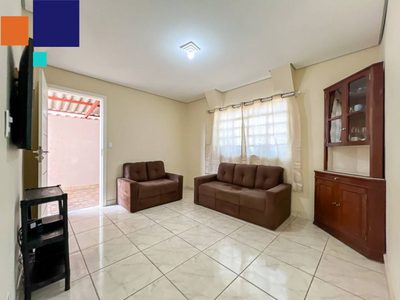 Casa, 4 quartos, 60 m² - Foto 1