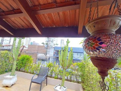 Sobrado, 1 quarto, 180 m² - Foto 1