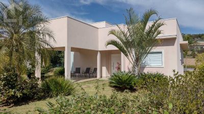Casa, 4 quartos, 329 m² - Foto 1