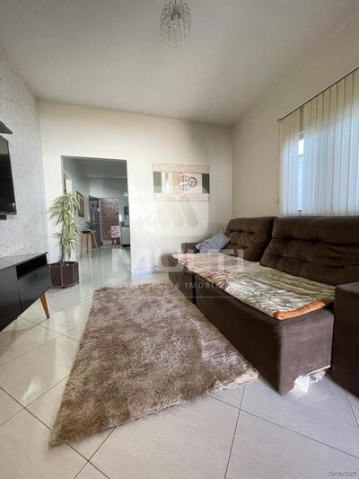 Casa, 3 quartos, 180 m² - Foto 1