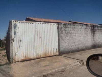 Casa, 2 quartos, 170 m² - Foto 1