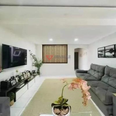 Casa, 3 quartos, 266 m² - Foto 2