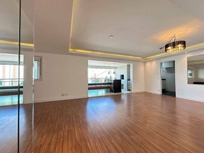 Apartamento, 3 quartos, 138 m² - Foto 2