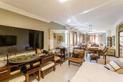 Casa, 3 quartos, 220 m² - Foto 2