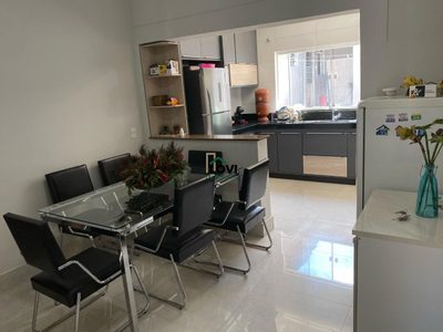 Casa, 5 quartos, 167 m² - Foto 4
