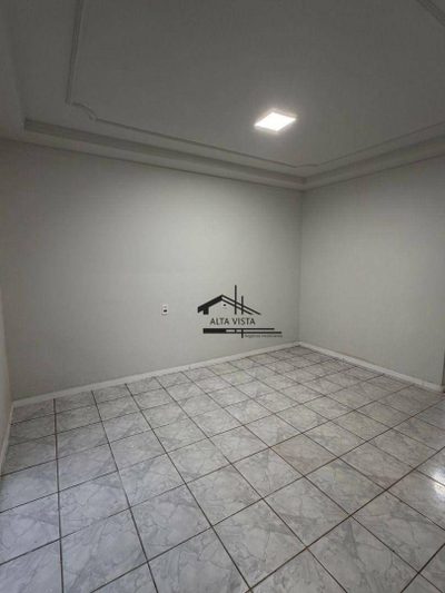 Casa, 3 quartos, 250 m² - Foto 4