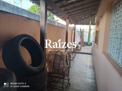 Casa, 4 quartos, 227 m² - Foto 2